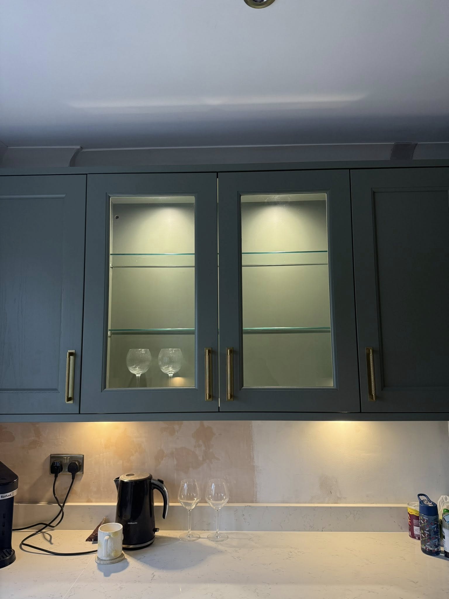 Kitchen electrical installation